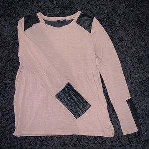 Long sleeve top